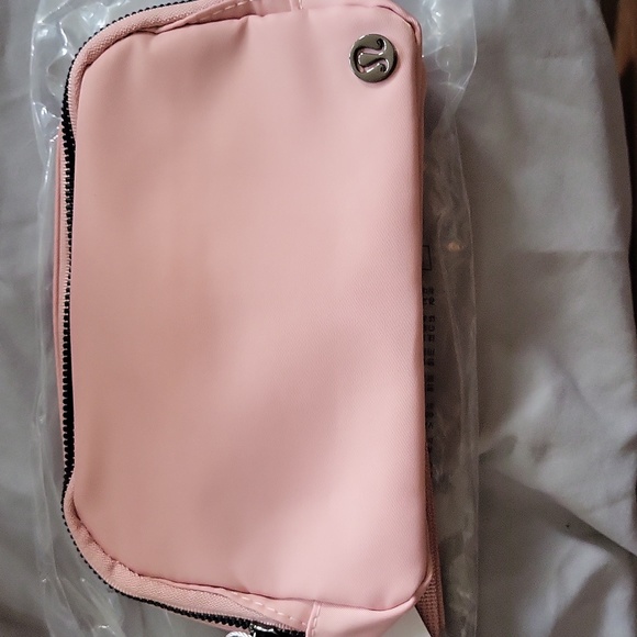 2 lululemon belt bags.  2 pink,  NWT $60 each - Picture 2 of 3